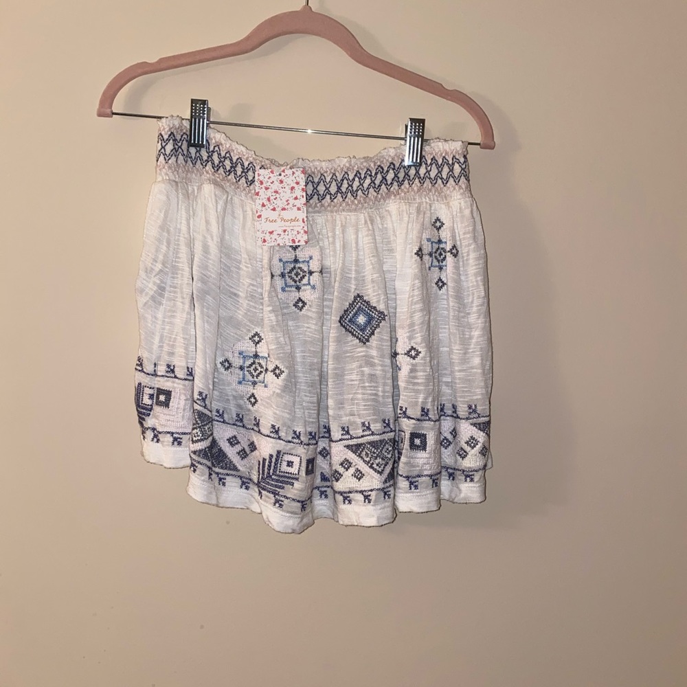 NWT Free People Strapless embroidered Top